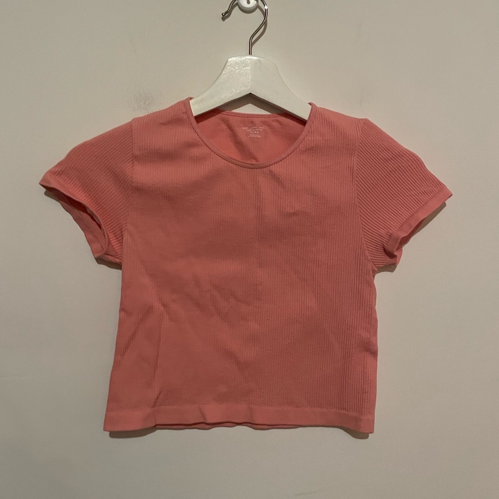 Urban Outfitters Ribbed Top‎ M/L